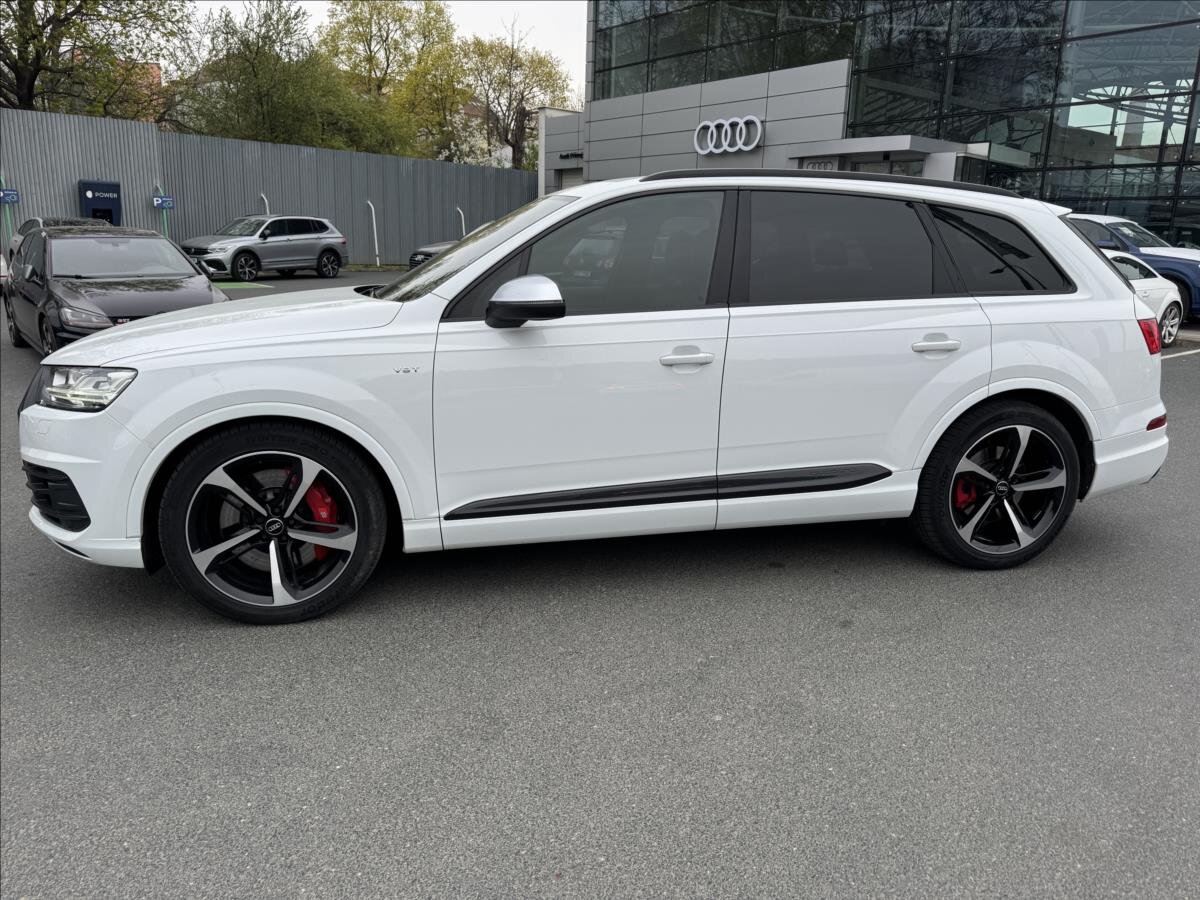 Audi SQ7 SUV / Terénní 4,0 l 320 kw
