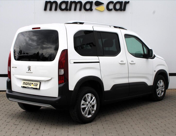 Peugeot Rifter MPV 1,5 l 96 kw