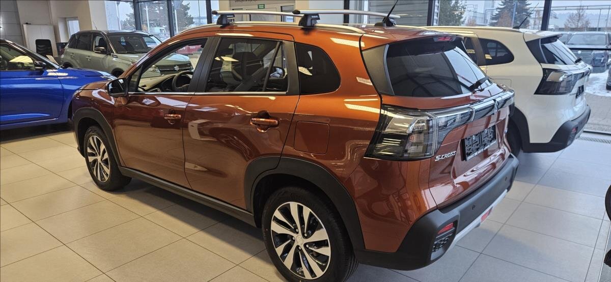 Suzuki S-Cross SUV 1,4 l 81 kw