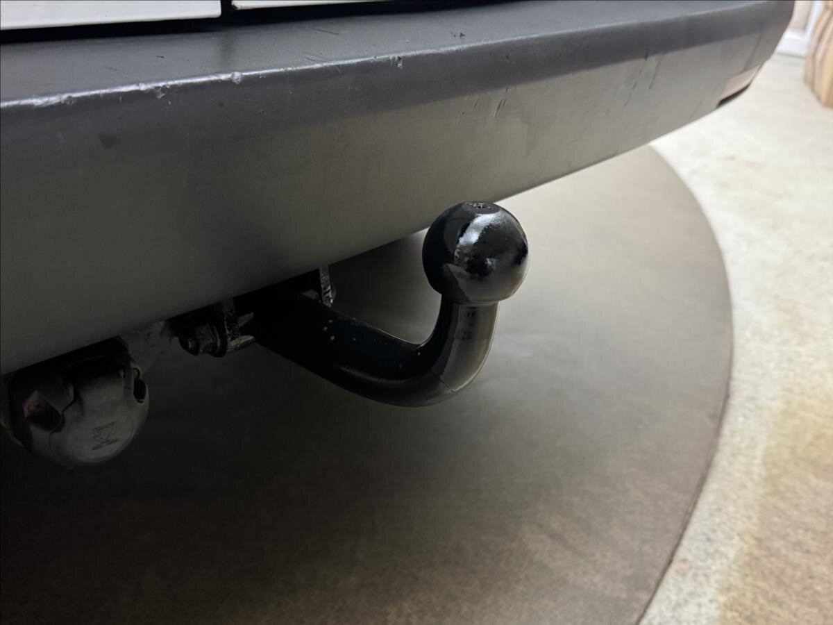 Mercedes-Benz Vito Skříň 1,6 l 65 kw