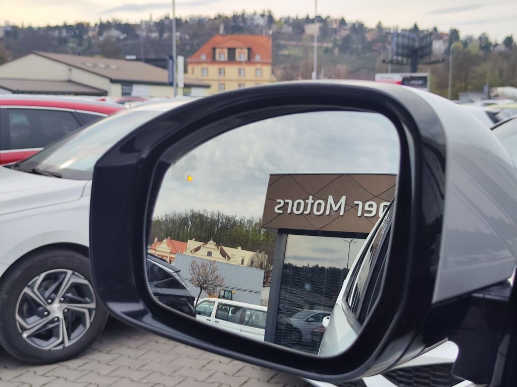 Land Rover Discovery SUV / Terénní 3,0 l 190 kw