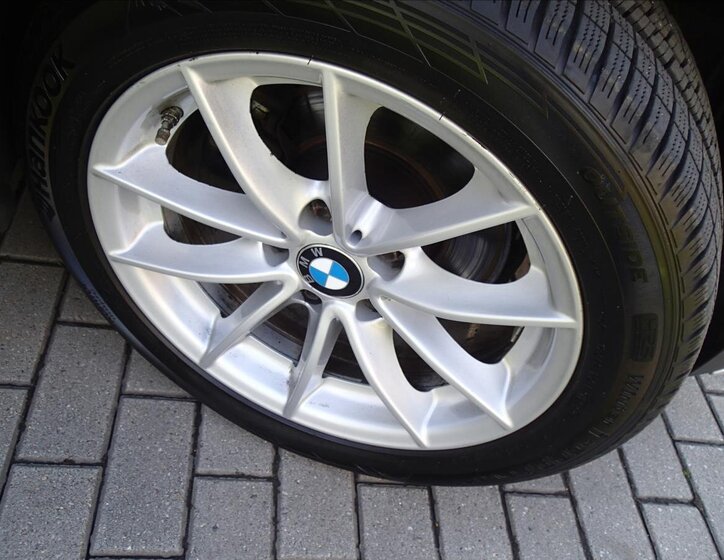 BMW X1 SUV / Terénní 2,0 l 135 kw