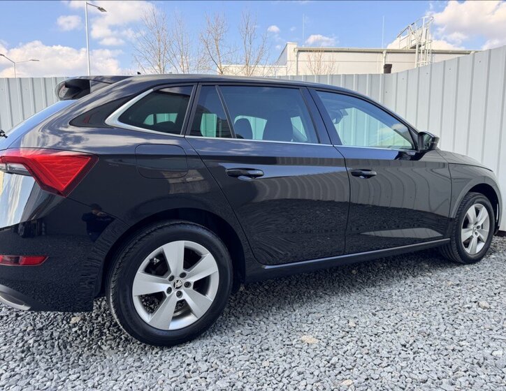 Škoda Scala Hatchback 1,5 l 110 kw