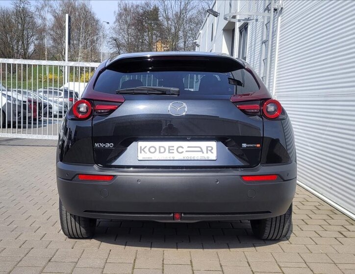 Mazda MX-30 Hatchback 829,0 125 kw