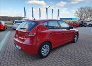 Hyundai i30 Hatchback 1,4 l 80 kw