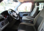 Volkswagen Caravelle Kombi 2,5 l 128 kw