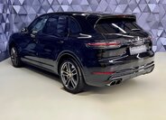 Porsche Cayenne SUV / Terénní 4,0 l 404 kw