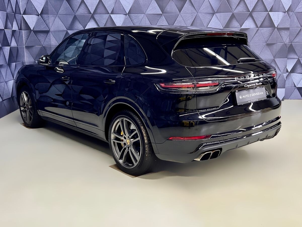 Porsche Cayenne SUV / Terénní 4,0 l 404 kw