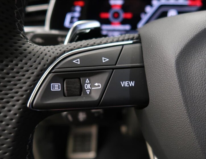 Audi RS Q8 SUV / Terénní 4,0 l 441 kw