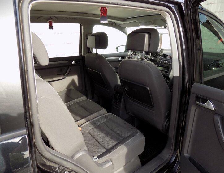 Volkswagen Touran 18