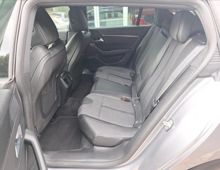 Peugeot 508 6
