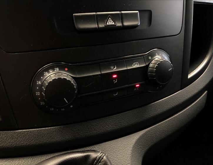 Mercedes-Benz Vito 25