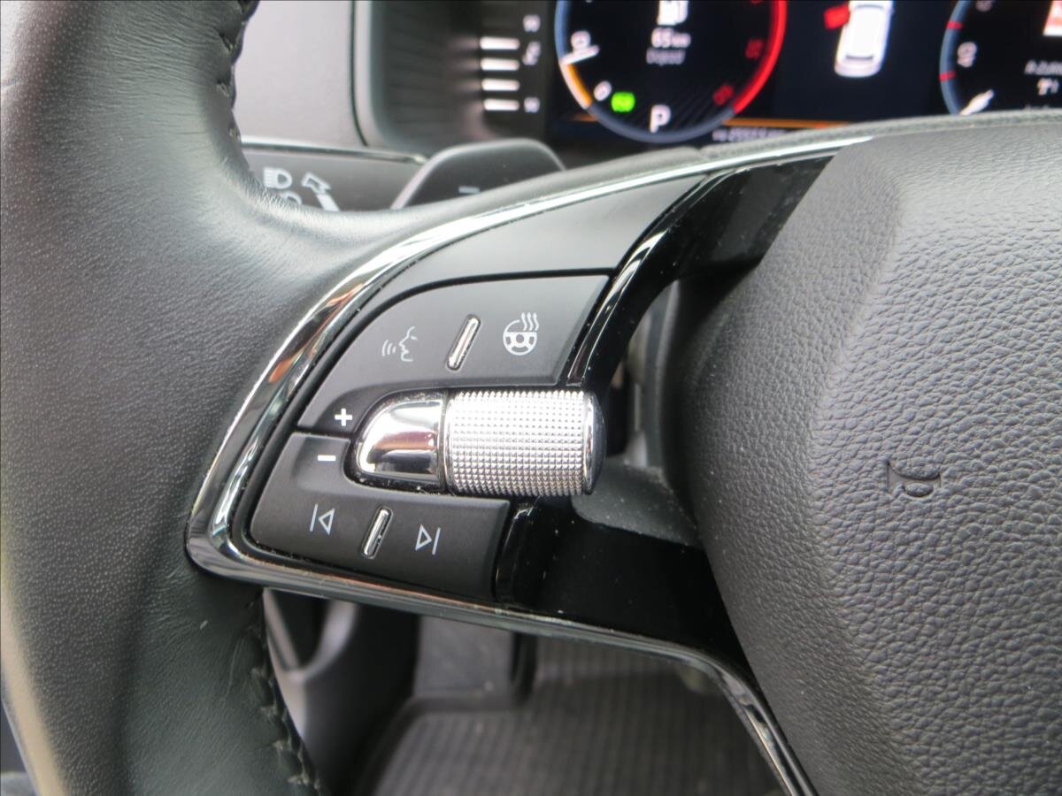 Škoda Karoq SUV 2,0 l 110 kw