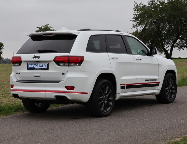 Jeep Grand Cherokee 7