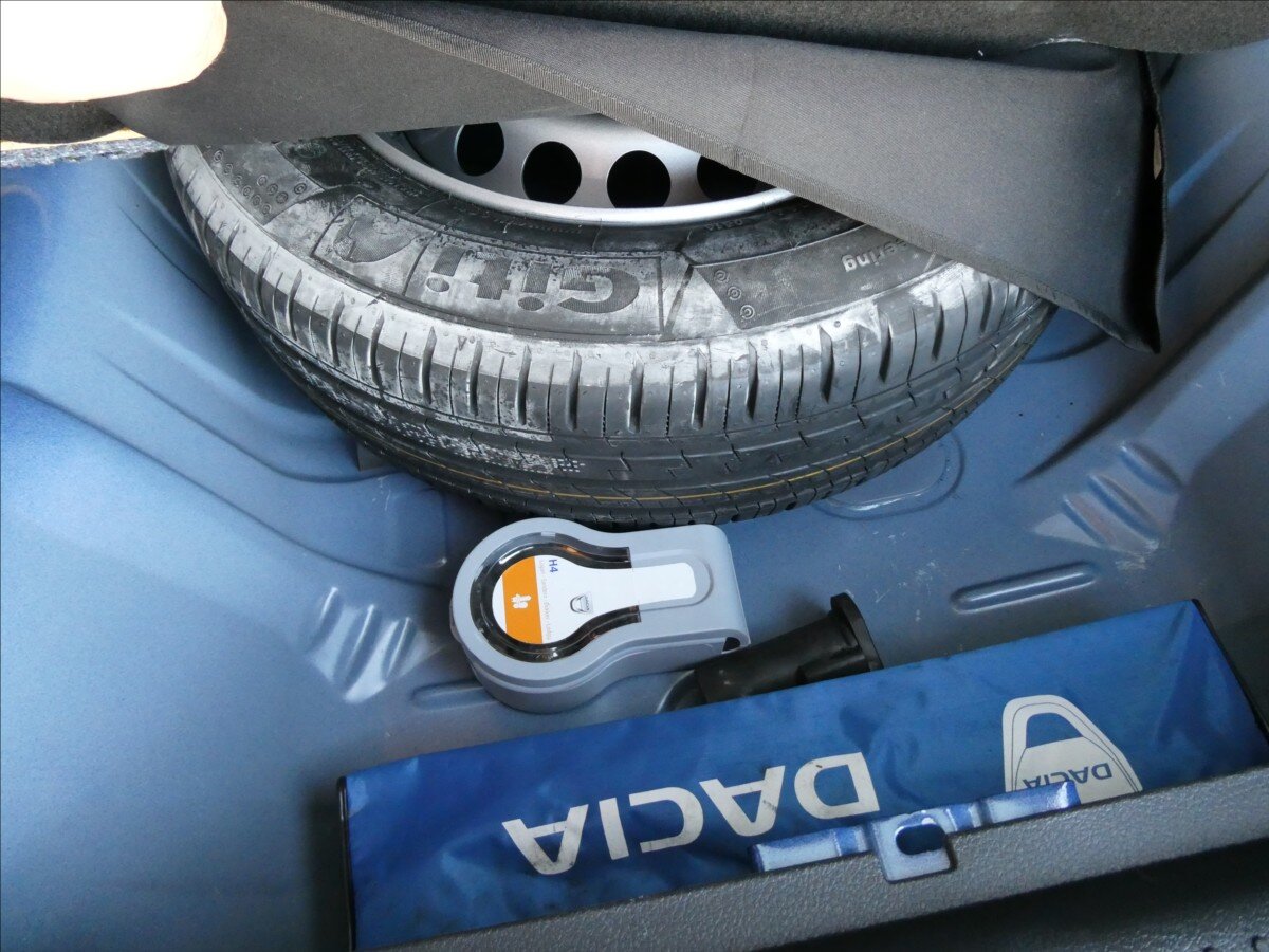 Dacia Logan Kombi 999,0 54 kw