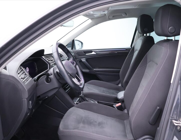 Volkswagen Tiguan 13