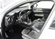Alfa Romeo Stelvio 12