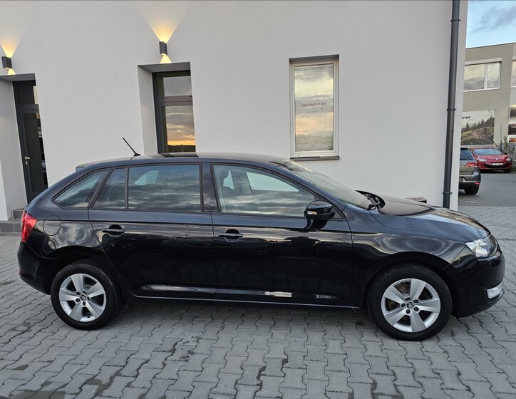 Škoda Rapid 5