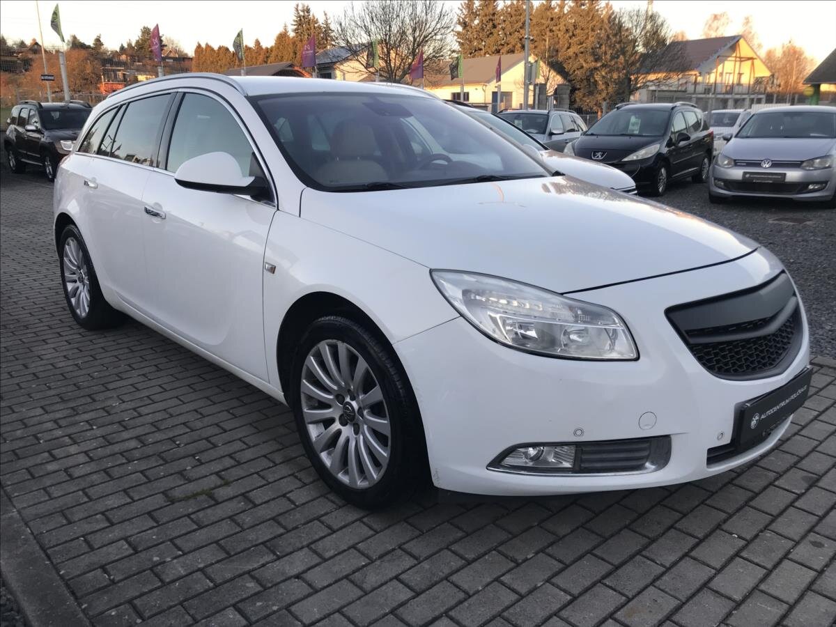 Opel Insignia Kombi 2,0 l 96 kw