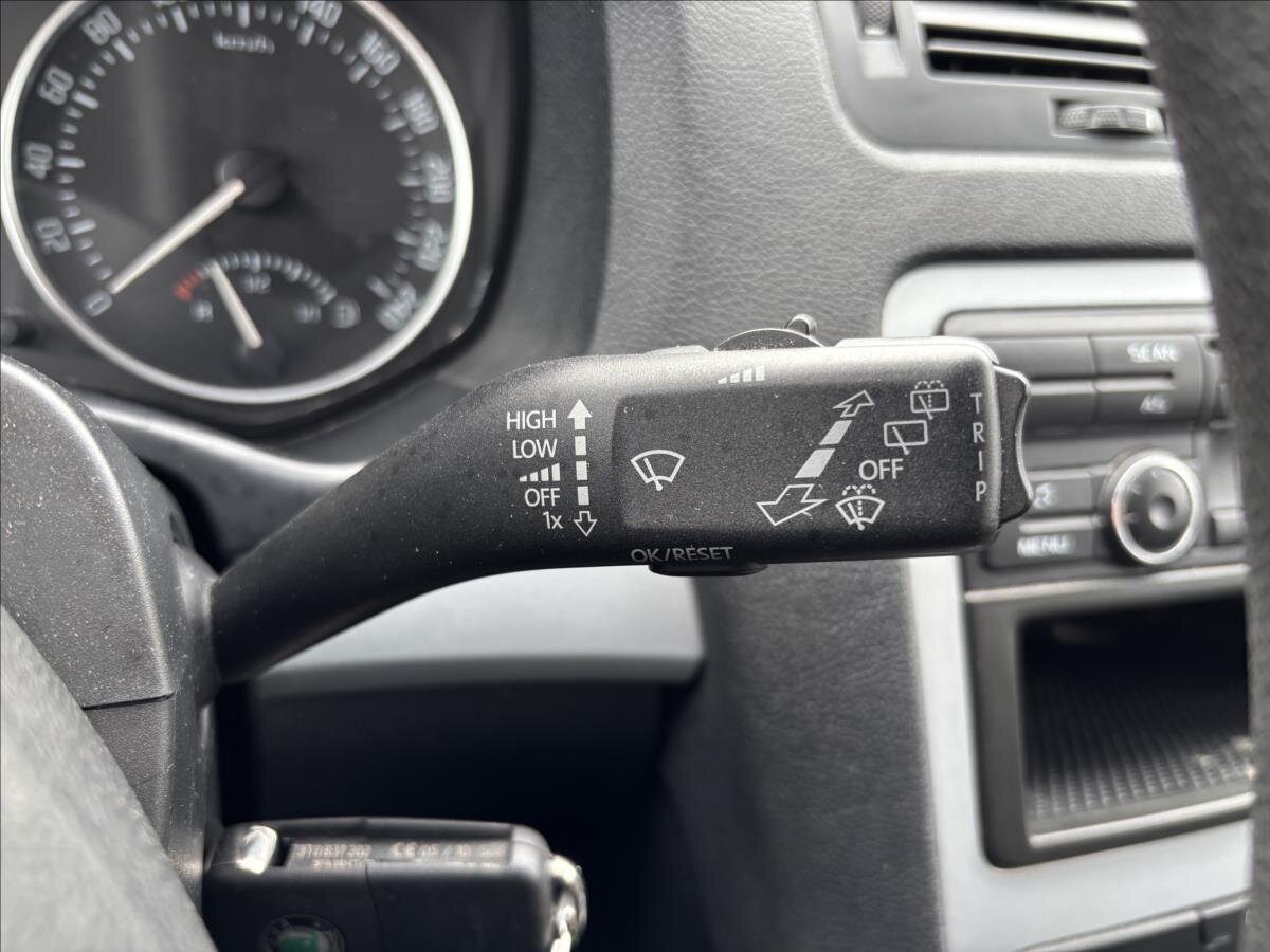 Škoda Octavia Sedan / Limuzína 1,9 l 77 kw