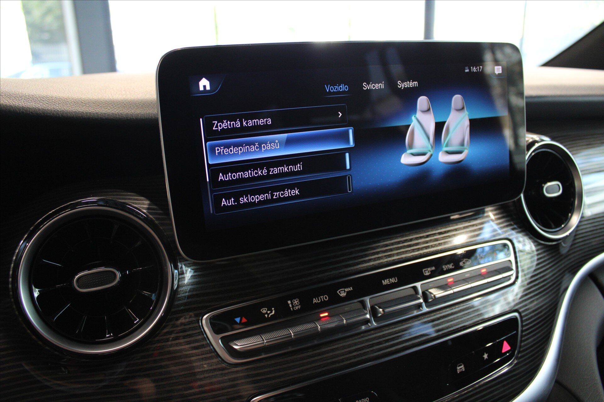 Mercedes-Benz Třídy V MPV 2,0 l 174 kw