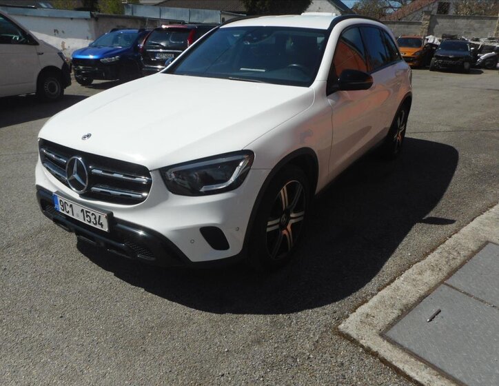 Mercedes-Benz GLC SUV / Terénní 2,0 l 143 kw