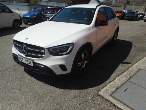 Mercedes-Benz GLC SUV / Terénní 2,0 l 143 kw