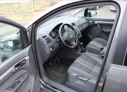 Volkswagen Touran 9