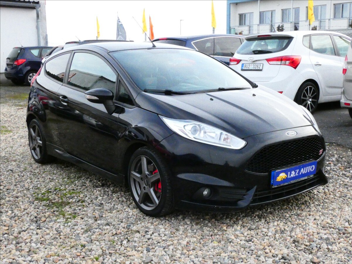 Ford Fiesta Hatchback 1,6 l 134 kw