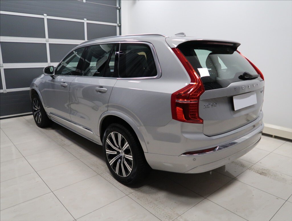 Volvo XC90 SUV 2,0 l 184 kw