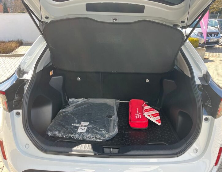 Toyota Yaris Cross SUV / Terénní 1,5 l 68 kw