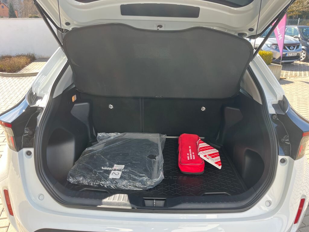 Toyota Yaris Cross SUV / Terénní 1,5 l 68 kw