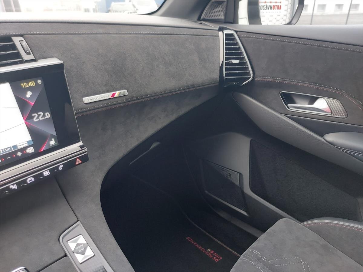 DS Automobiles DS7 Crossback SUV / Terénní 1,6 l 133 kw