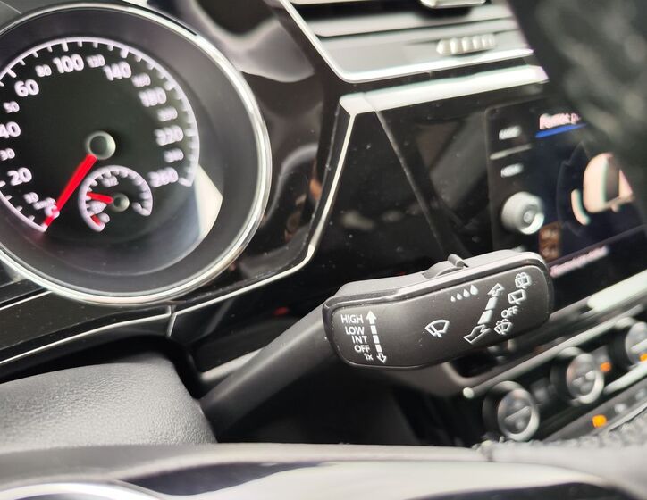 Volkswagen Touran 32