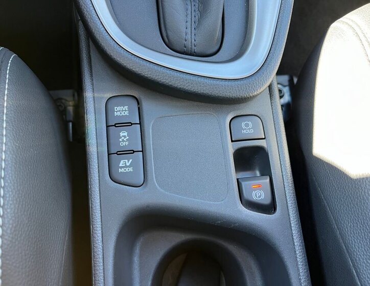 Toyota Yaris Cross SUV / Terénní 1,5 l 68 kw