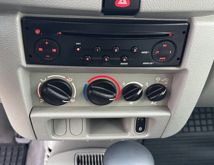 Renault Kangoo Kombi 1,5 l 62 kw