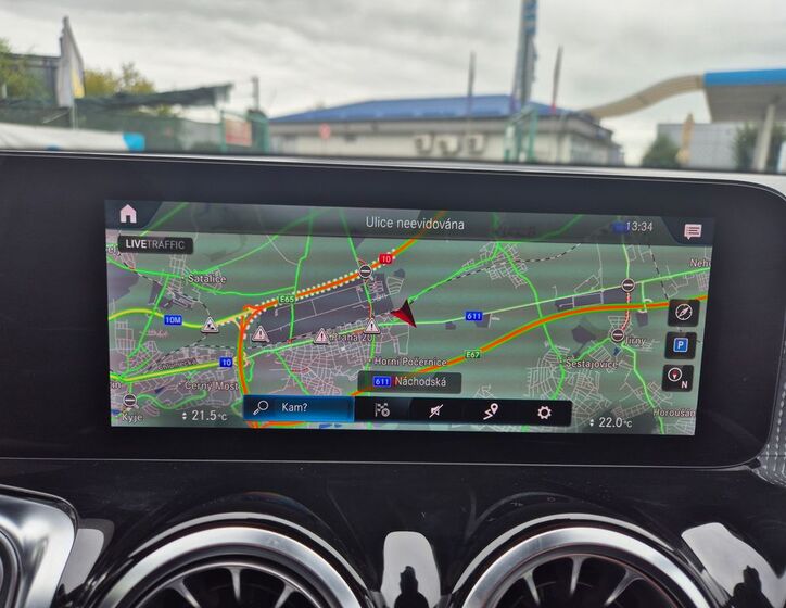 Mercedes-Benz GLB 33