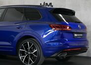 Volkswagen Touareg 6