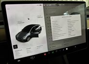 Tesla Model Y SUV / Terénní 0,0 378 kw