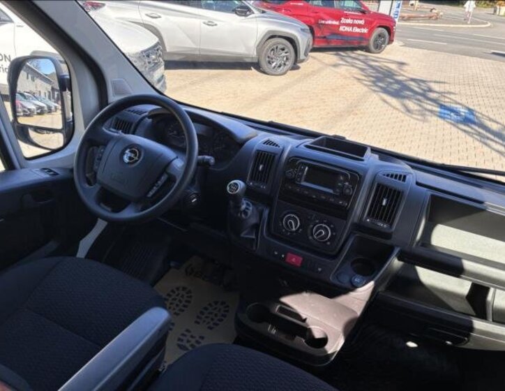 Opel Movano Skříň 2,2 l 103 kw