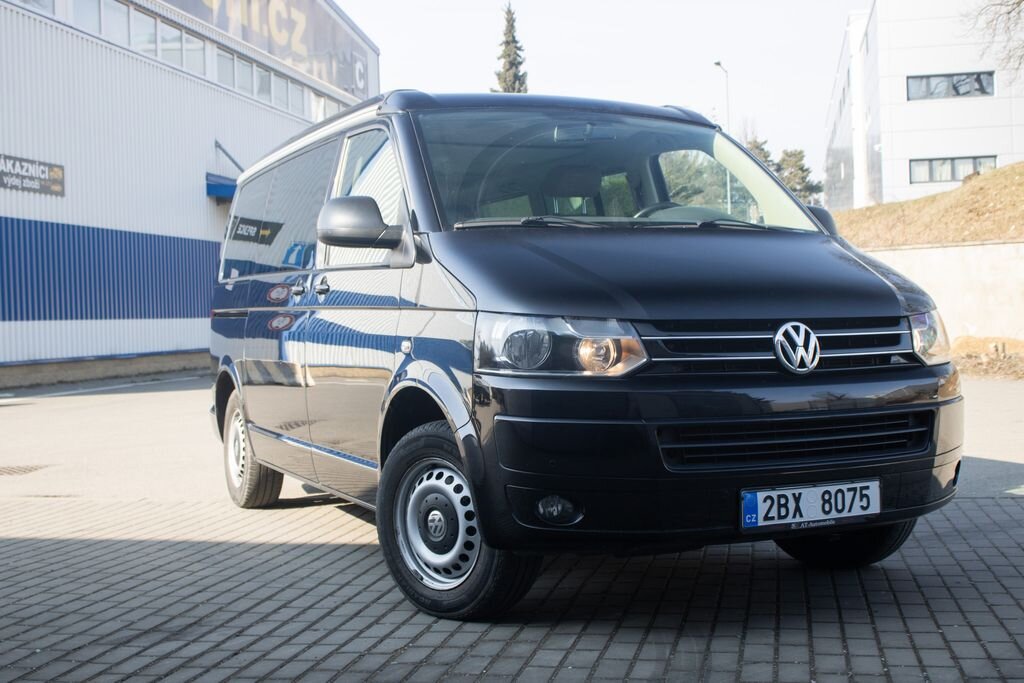 Volkswagen California Kombi 2,0 l 103 kw