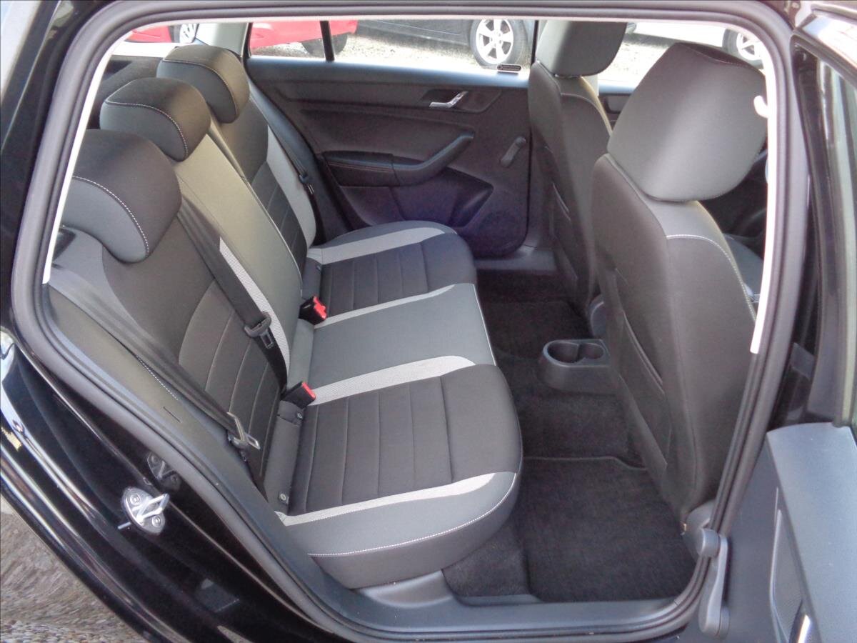 Škoda Rapid Hatchback 1,2 l 66 kw