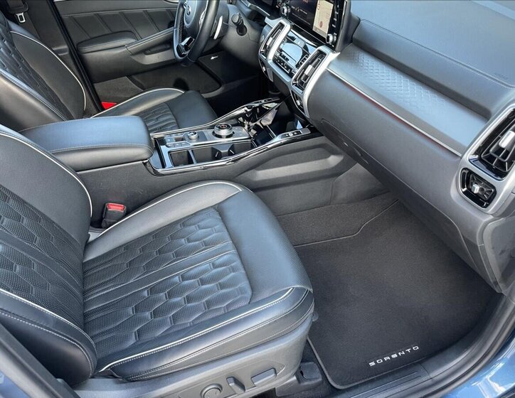 KIA Sorento SUV / Terénní 2,2 l 148 kw