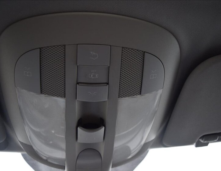 Mercedes-Benz Třídy R Kombi 3,0 l 140 kw