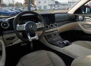 Mercedes-Benz Třídy E Sedan / Limuzína 4,0 l 450 kw