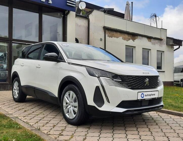 Peugeot 5008 9