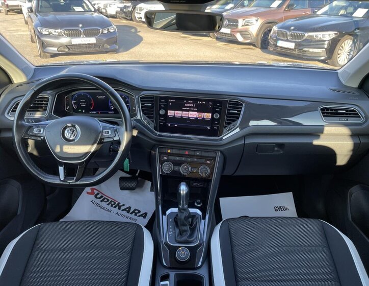 Volkswagen T-Roc SUV 2,0 l 110 kw