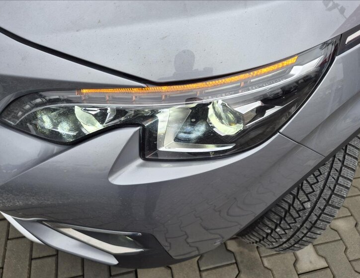 Peugeot 5008 MPV 1,6 l 133 kw