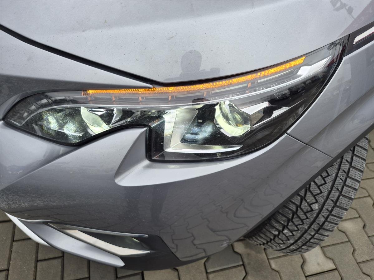 Peugeot 5008 MPV 1,6 l 133 kw