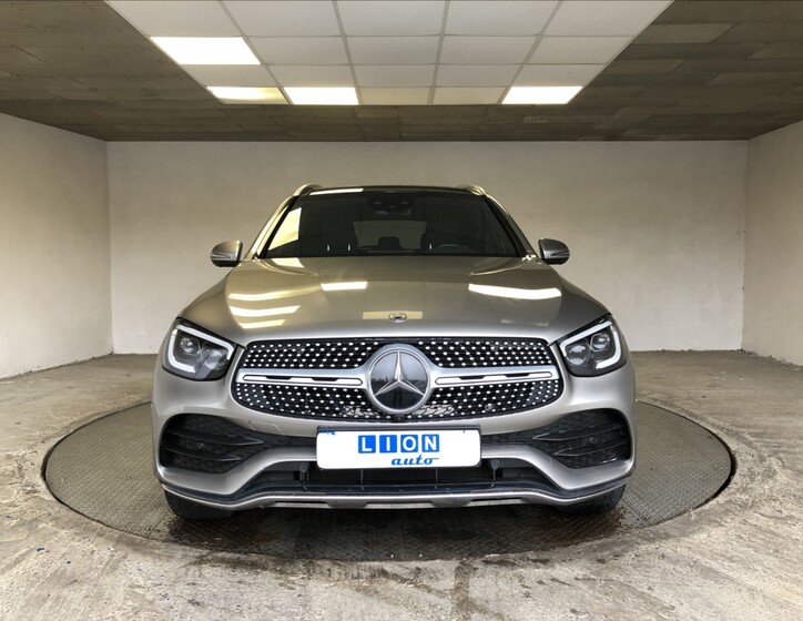 Mercedes-Benz GLC 2